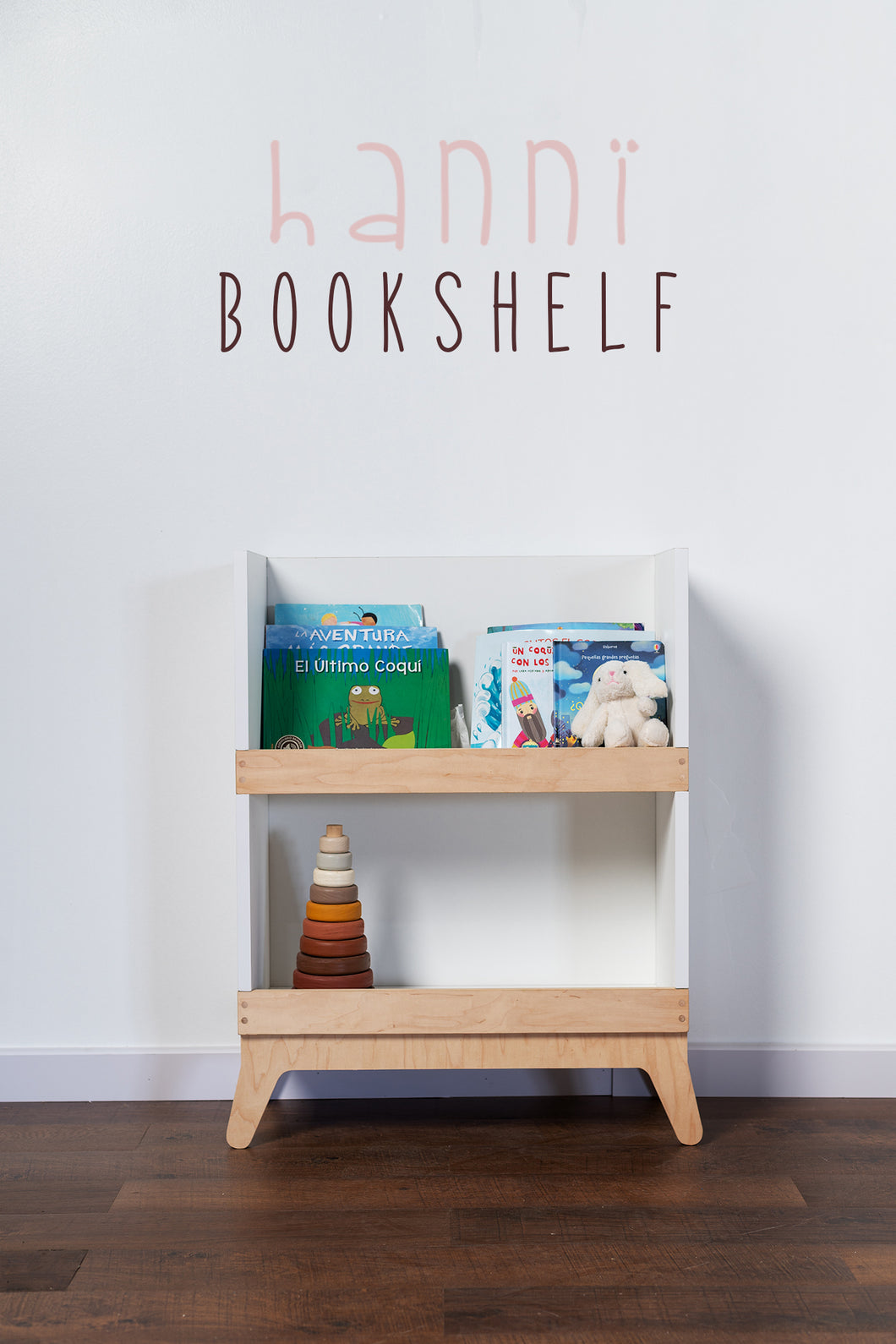 Hannï Bookshelf